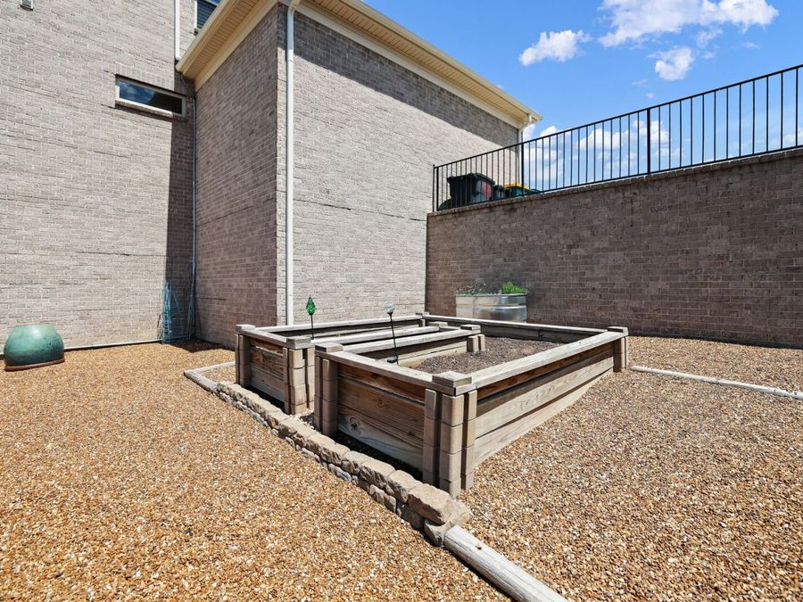 Property Image 83