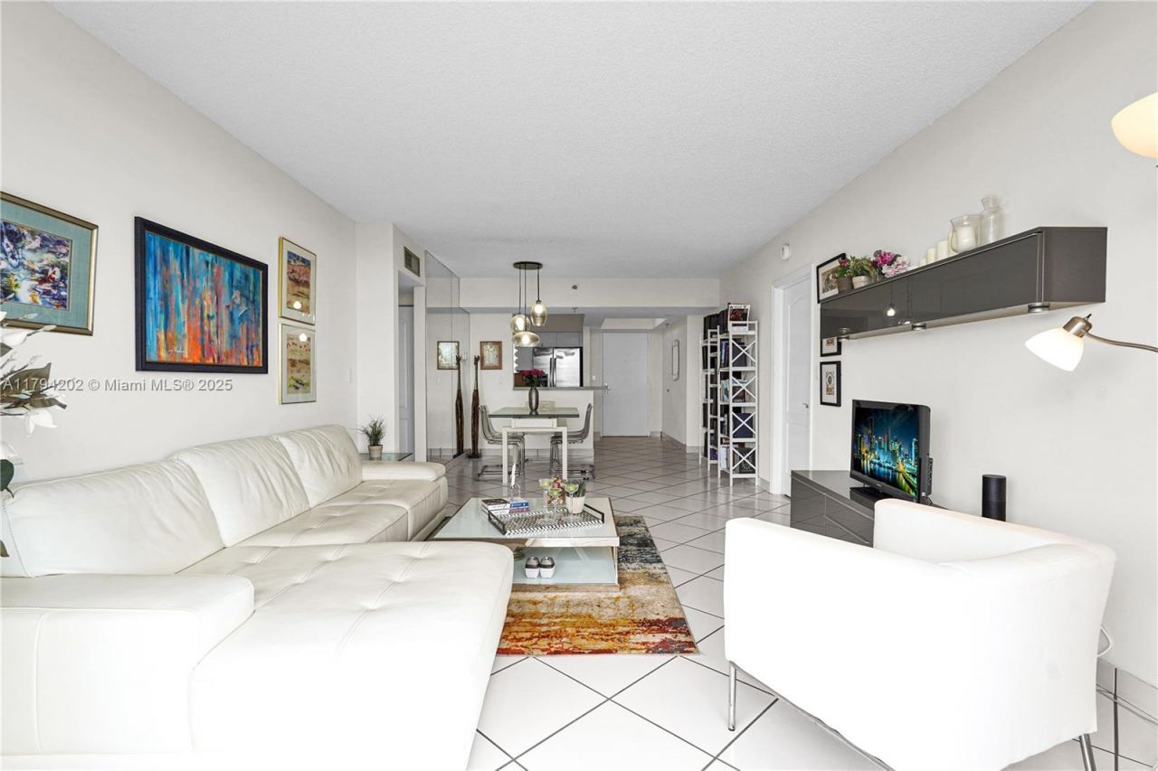 9455 Collins Ave, Unit 603, Surfside, FL 33154 Photo