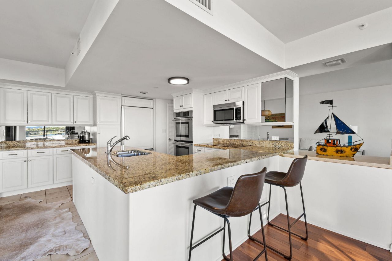 529 S Flagler Drive, Unit 9h, West Palm Beach, FL 33401 Photo