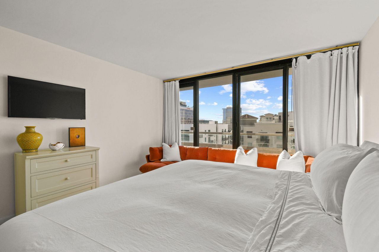 529 S Flagler Drive, Unit 9h, West Palm Beach, FL 33401 Photo