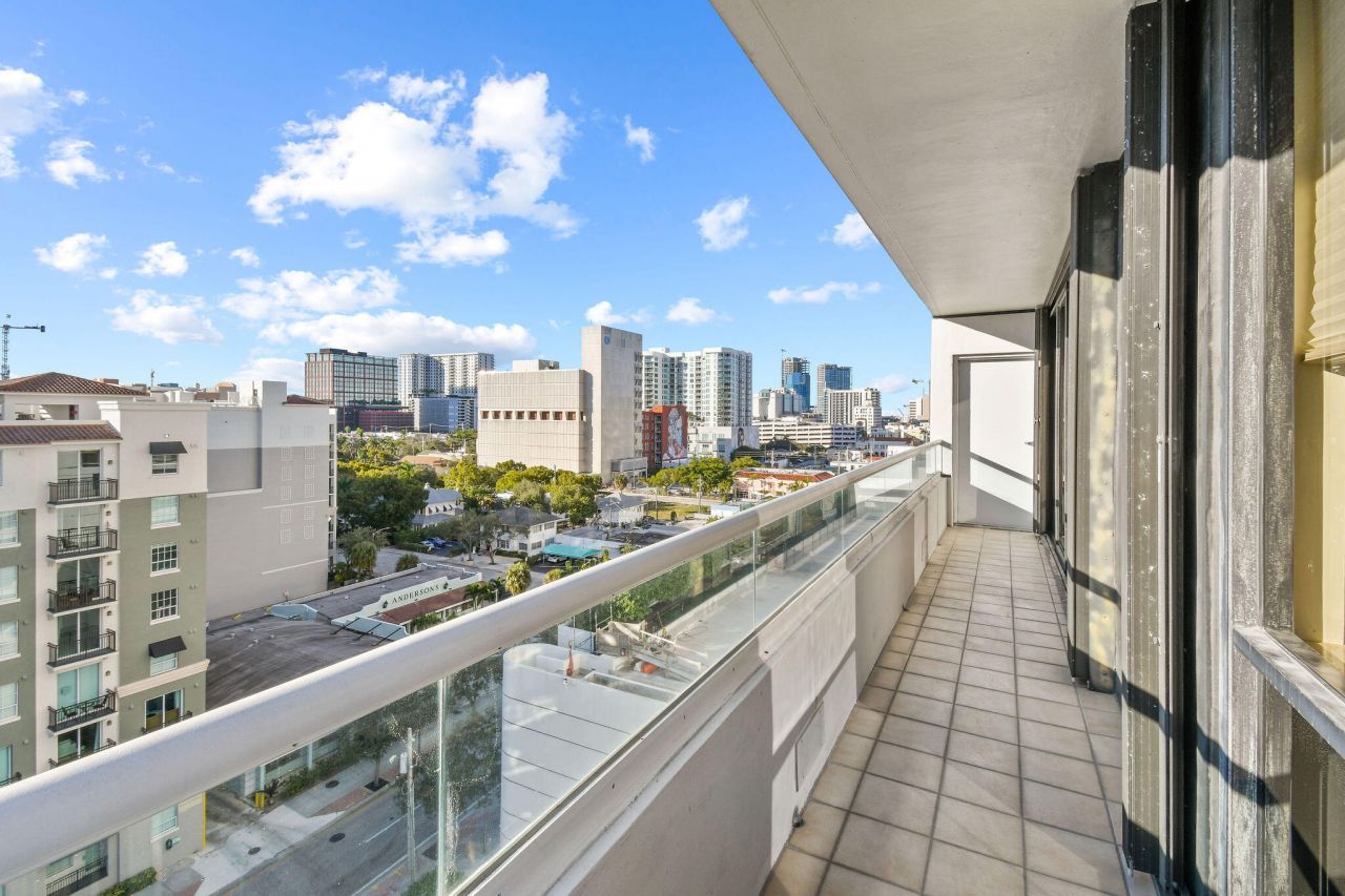 529 S Flagler Drive, Unit 9h, West Palm Beach, FL 33401 Photo