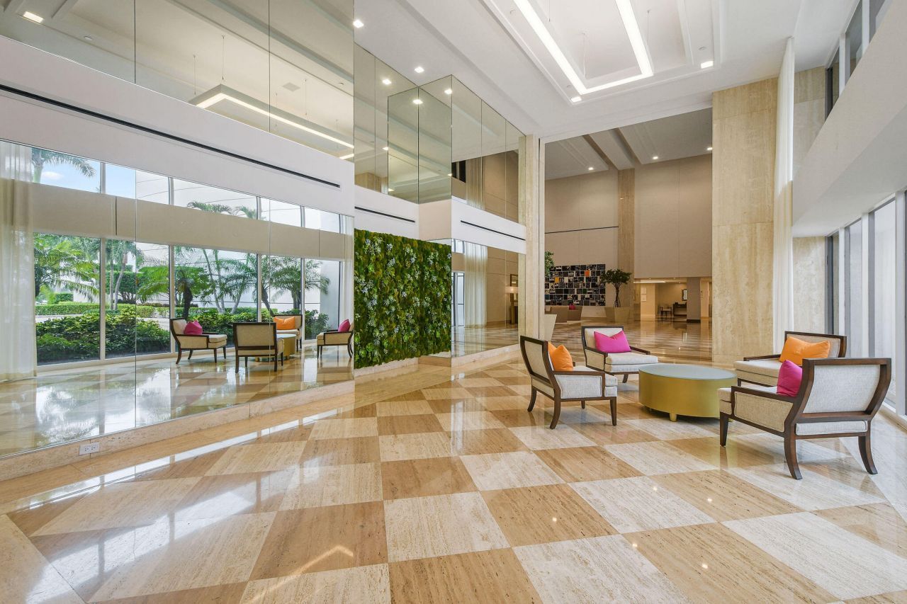 529 S Flagler Drive, Unit 9h, West Palm Beach, FL 33401 Photo