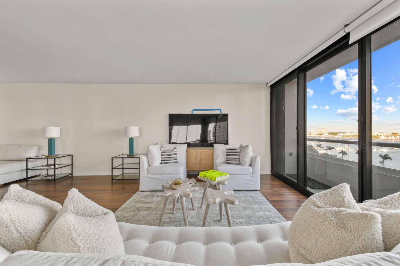 529 S Flagler Drive, Unit 9h, West Palm Beach, FL 33401 Photo