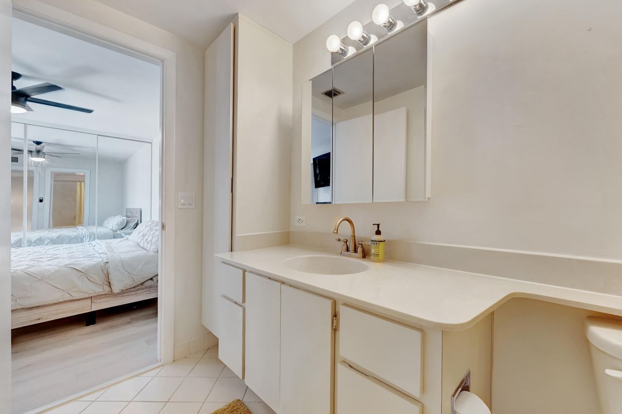 3050 30th Court, Jupiter, FL 33477 Photo