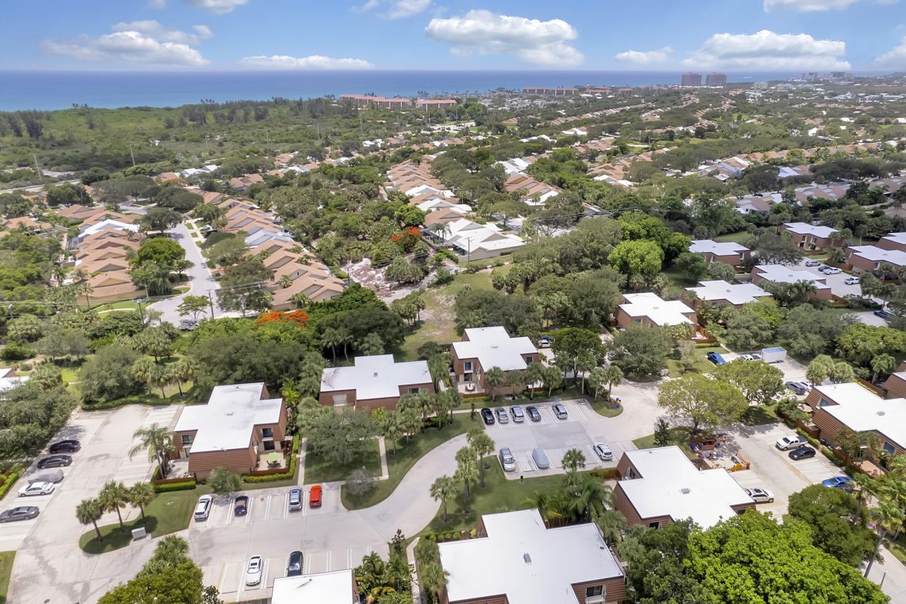 3050 30th Court, Jupiter, FL 33477 Photo