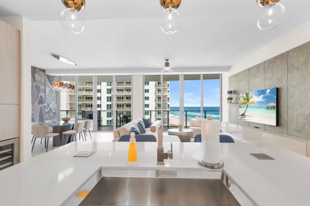 3100 N Ocean Drive, Unit H-1401, Singer Island, FL 33404 Photo