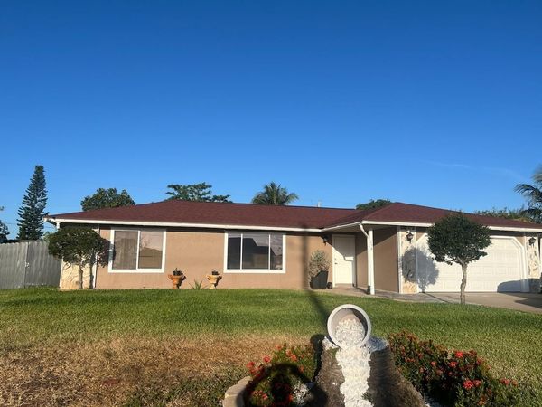 756 SW Del Rio Boulevard, Port St. Lucie, FL 34953