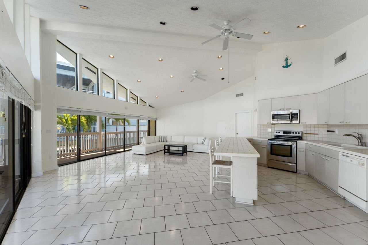 184 Bahama Avenue, Key Largo, FL 33037 Photo