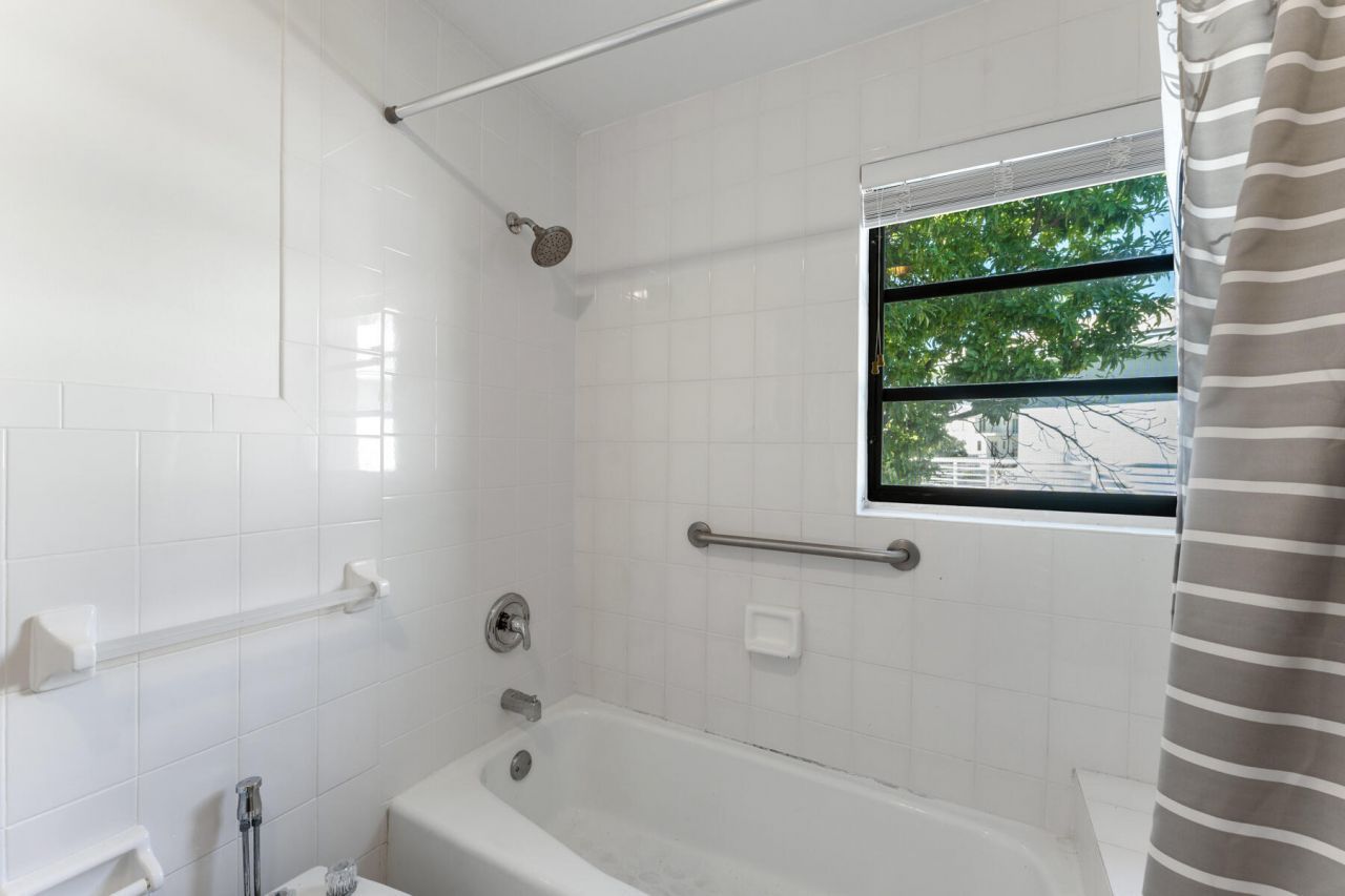 184 Bahama Avenue, Key Largo, FL 33037 Photo