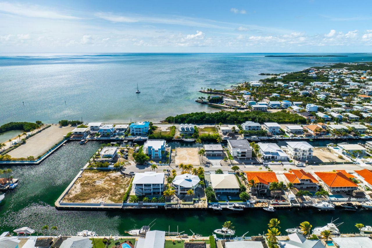 184 Bahama Avenue, Key Largo, FL 33037 Photo