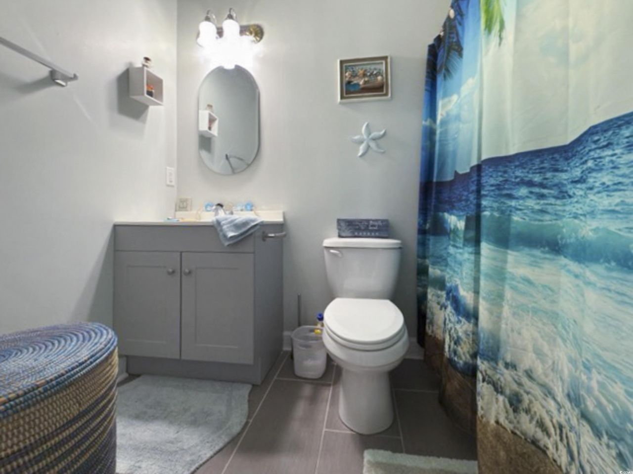 224 Castle Dr. Photo 18