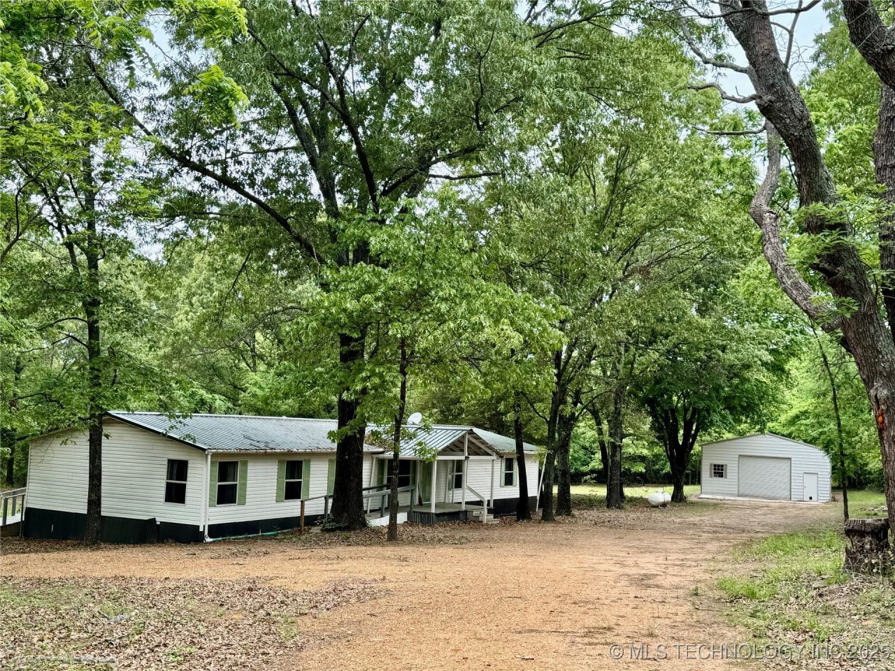 21179 E Standridge, Atoka, OK 74525 Main Photo