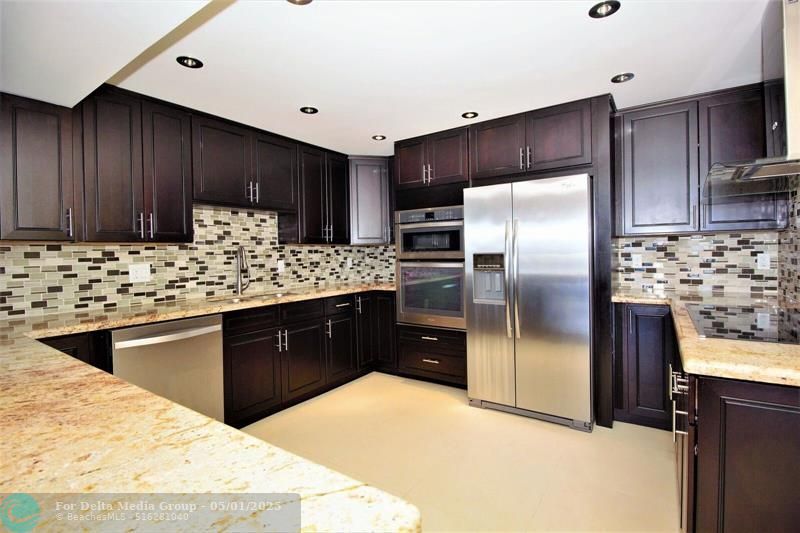 1360 S Ocean Boulevard, Unit 2806, Pompano Beach, FL 33062 Photo