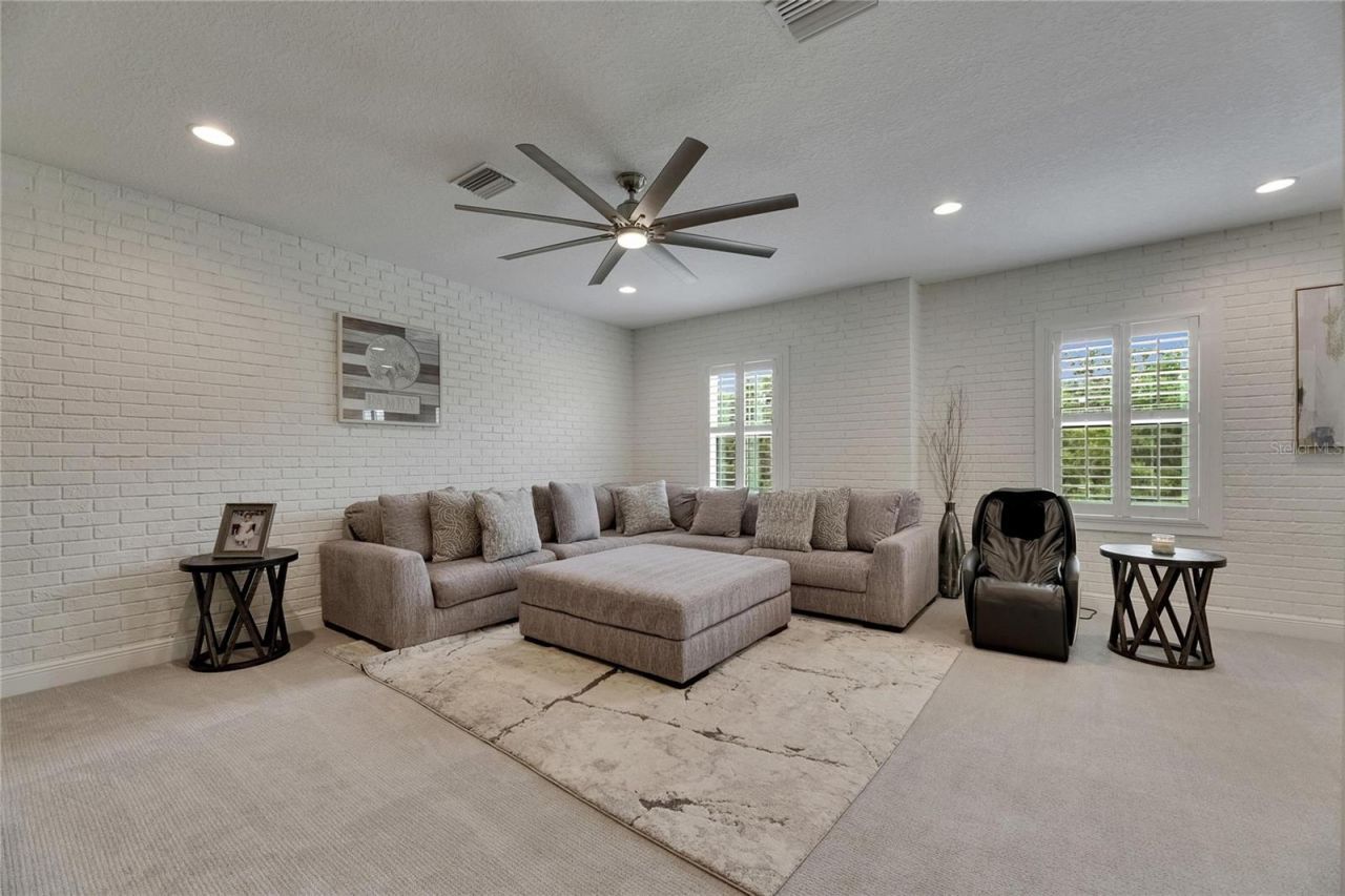 14421 Swiss Bridge Drive, Lithia, FL 33547 Photo