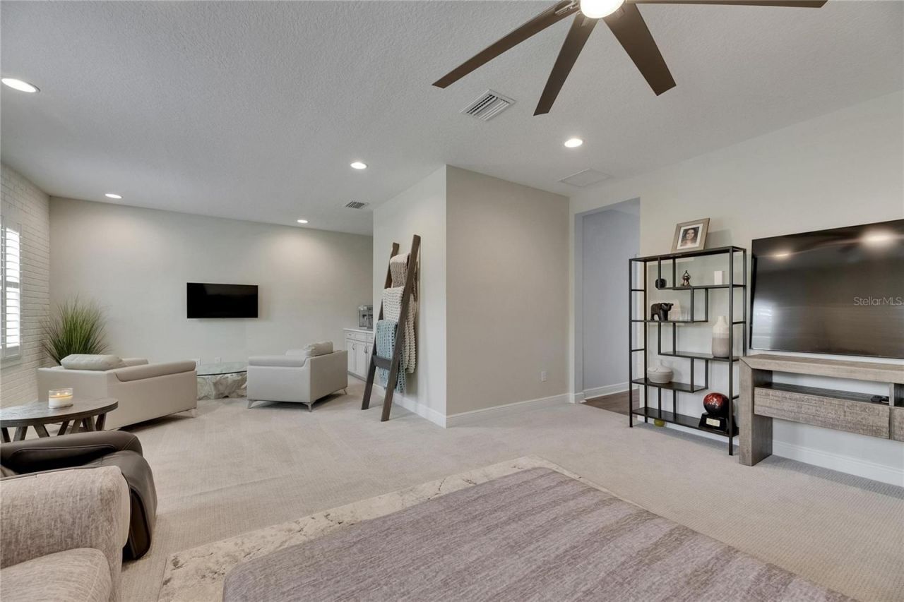 14421 Swiss Bridge Drive, Lithia, FL 33547 Photo