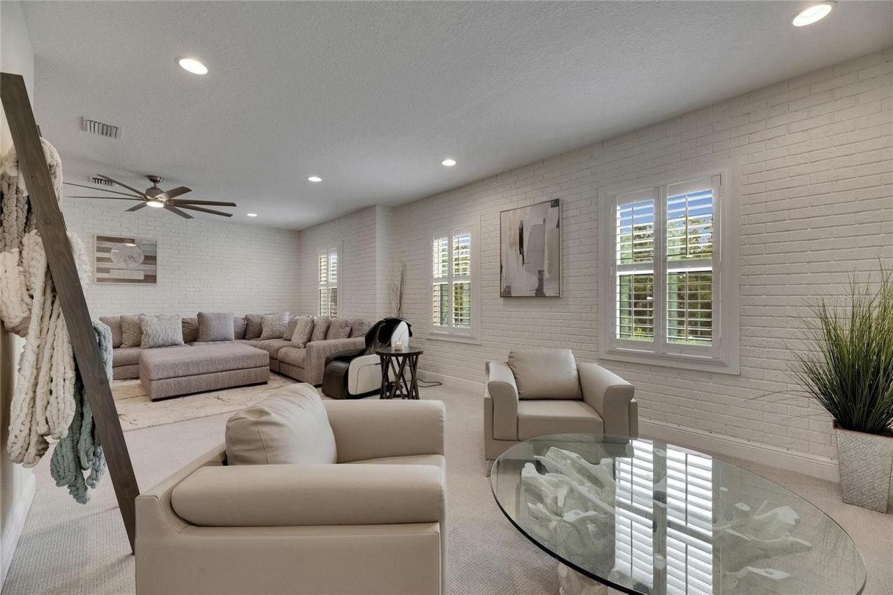 14421 Swiss Bridge Drive, Lithia, FL 33547 Photo