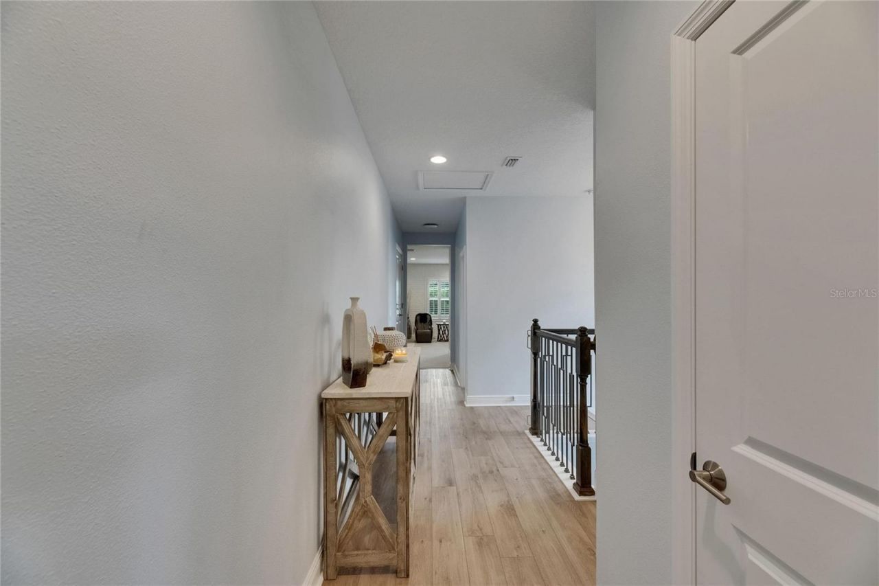 14421 Swiss Bridge Drive, Lithia, FL 33547 Photo