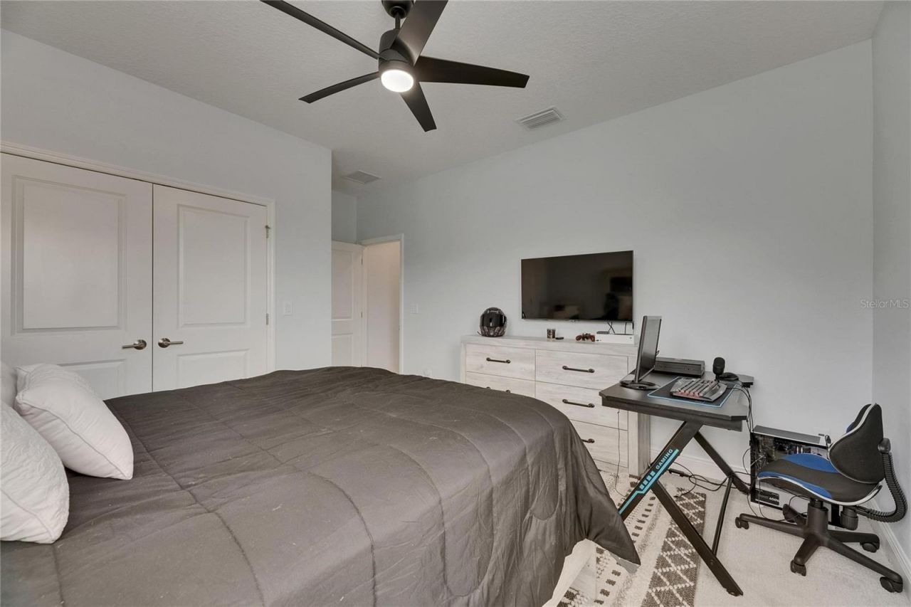 14421 Swiss Bridge Drive, Lithia, FL 33547 Photo