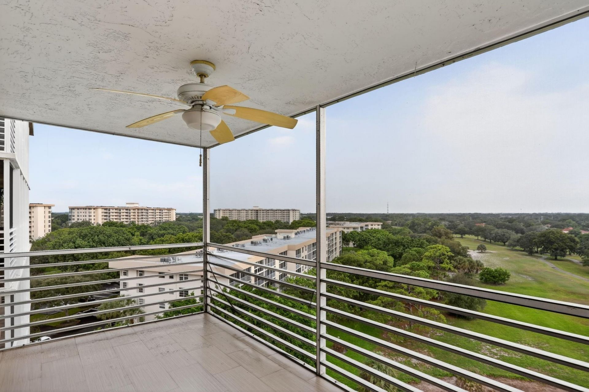 3499 Oaks Way, Unit 909, Pompano Beach, FL 33069 Photo