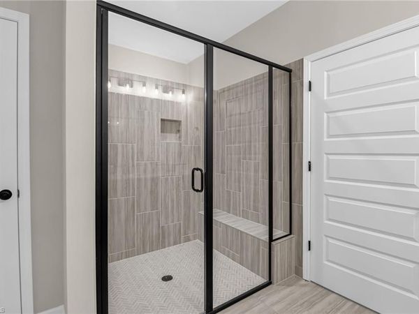 3606 Townland Circle, Clemmons, NC 27012