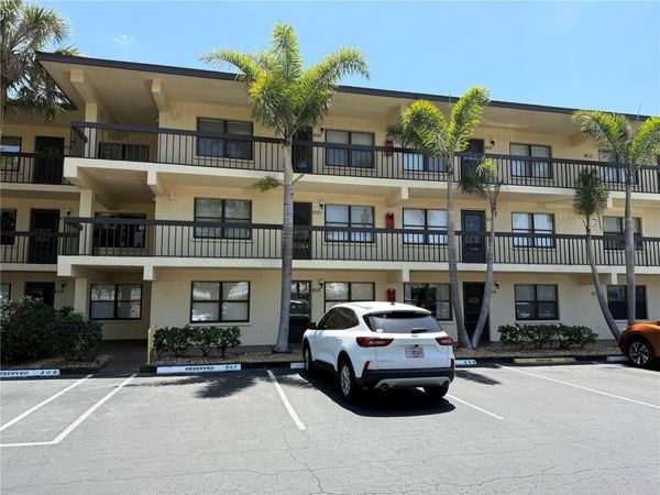 425 30TH AVENUE W, Unit C204, BRADENTON, FL 34205