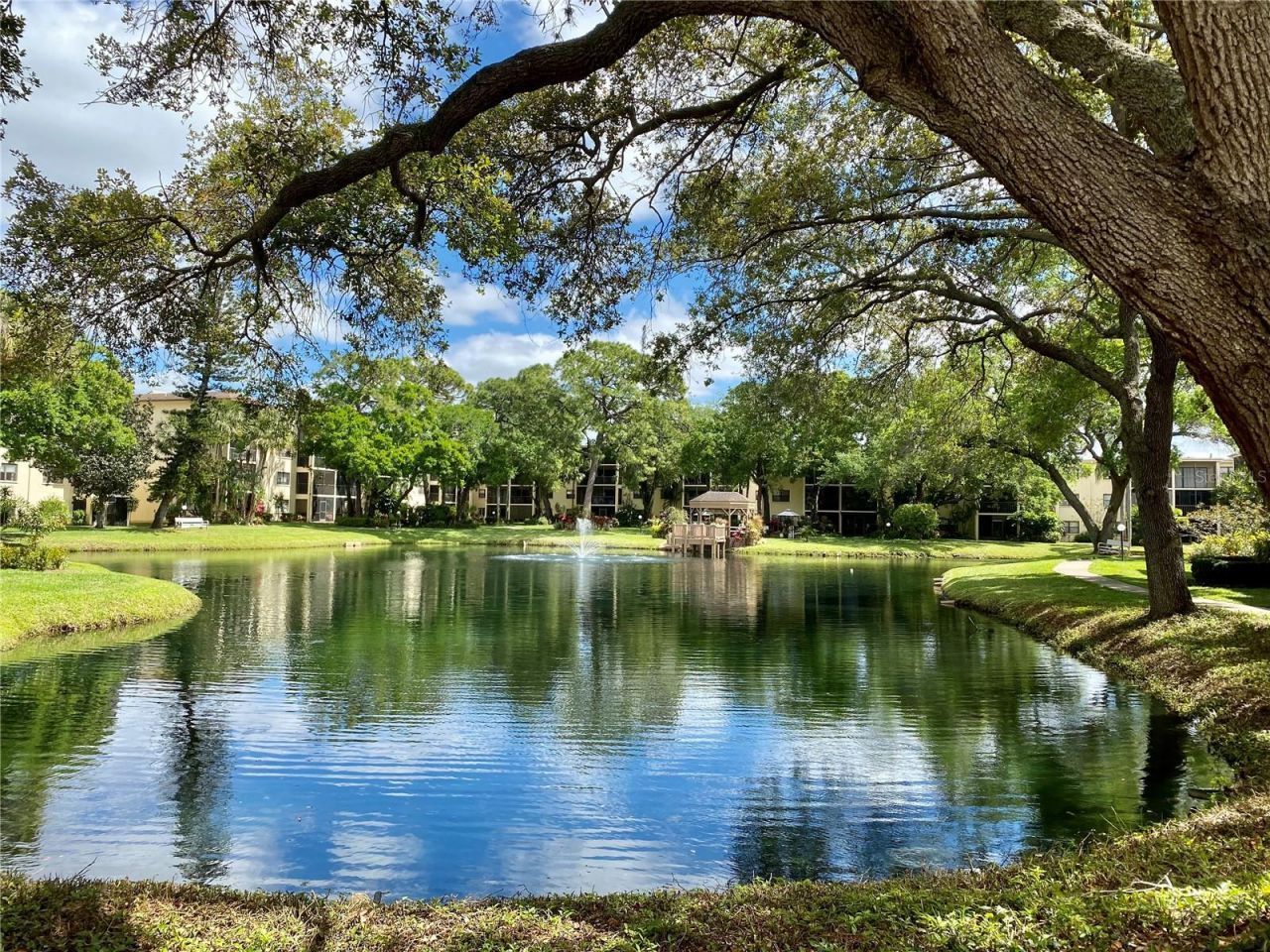 425 30th Avenue W, Unit C204, Bradenton, FL 34205 Photo