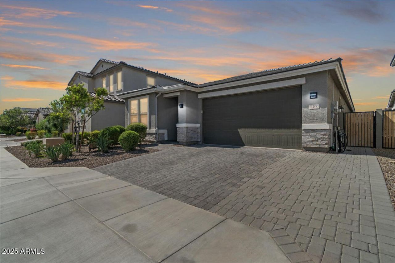 12406 W Citrus Way, Litchfield Park, AZ 85340 Main Photo