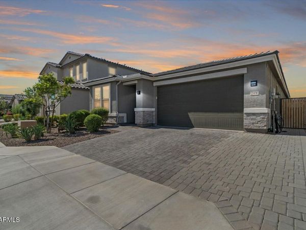 12406 W Citrus Way, Litchfield Park, AZ 85340