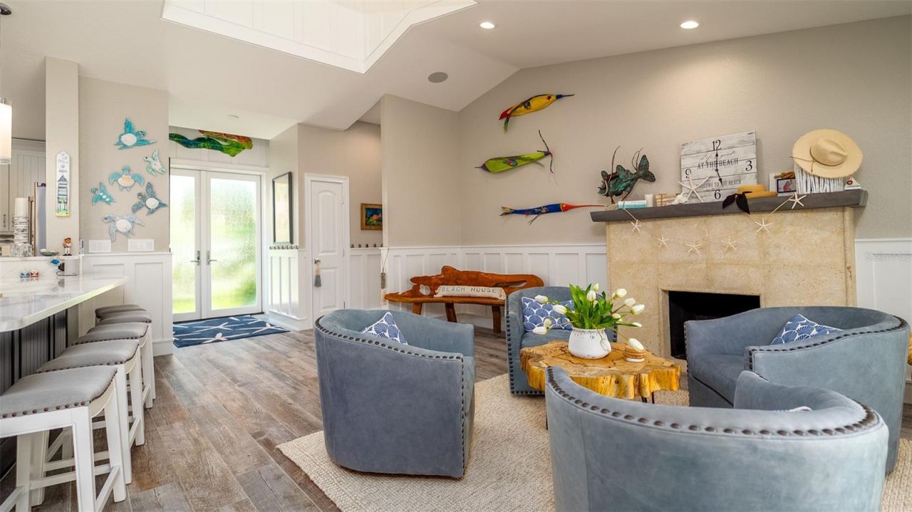 403 75th Street, Holmes Beach, FL 34217 Photo