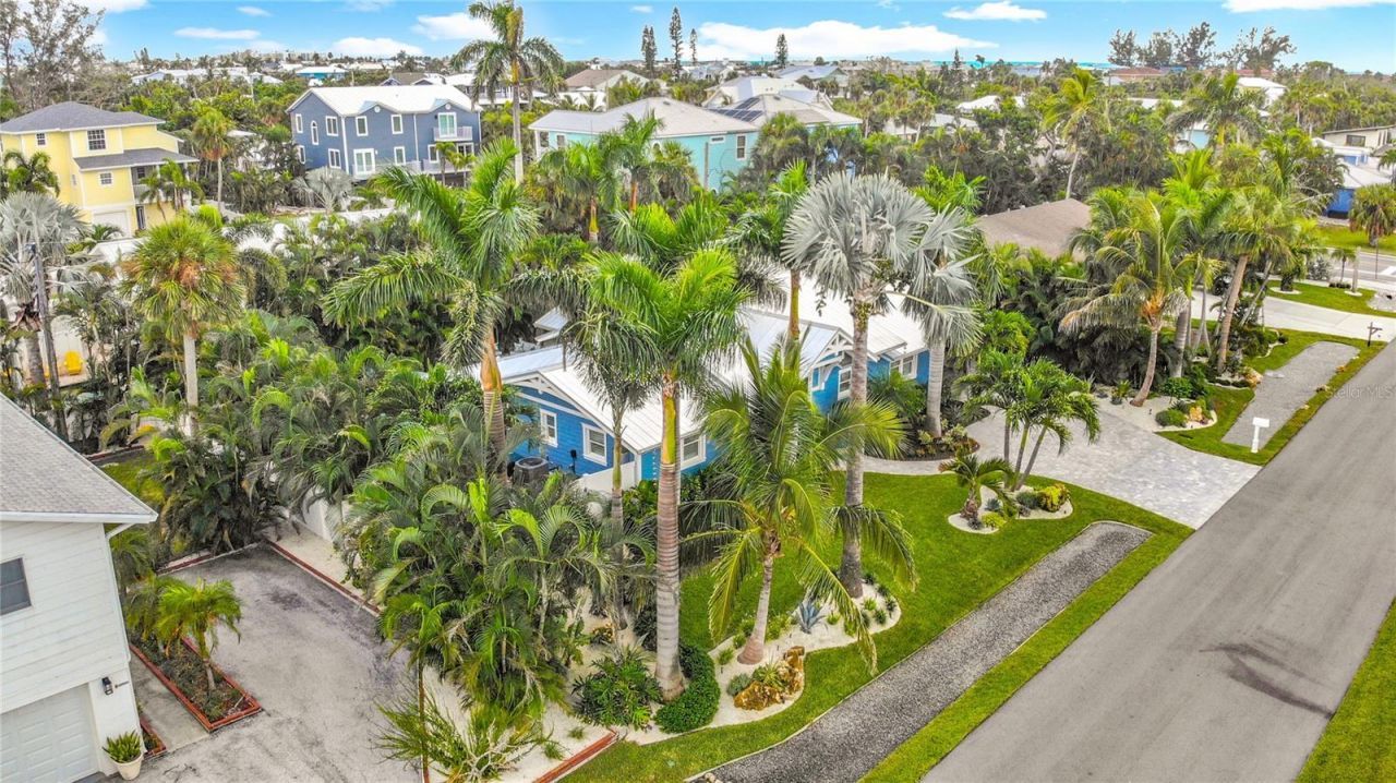 403 75th Street, Holmes Beach, FL 34217 Photo