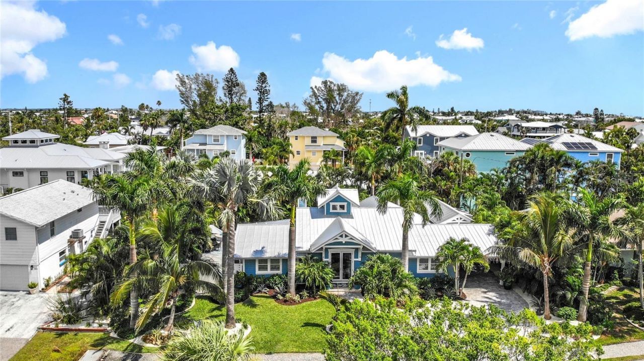 403 75th Street, Holmes Beach, FL 34217 Photo