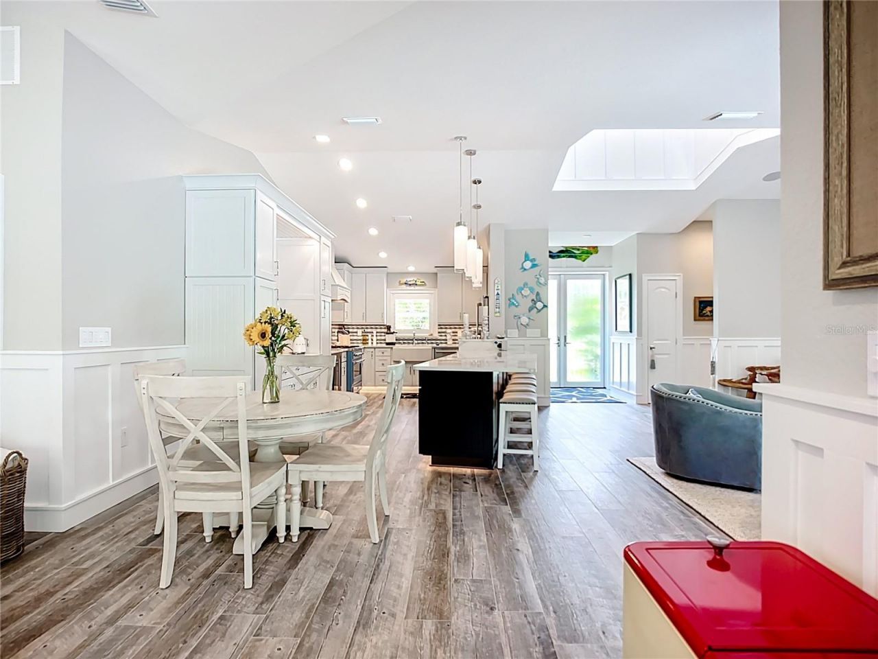 403 75th Street, Holmes Beach, FL 34217 Photo