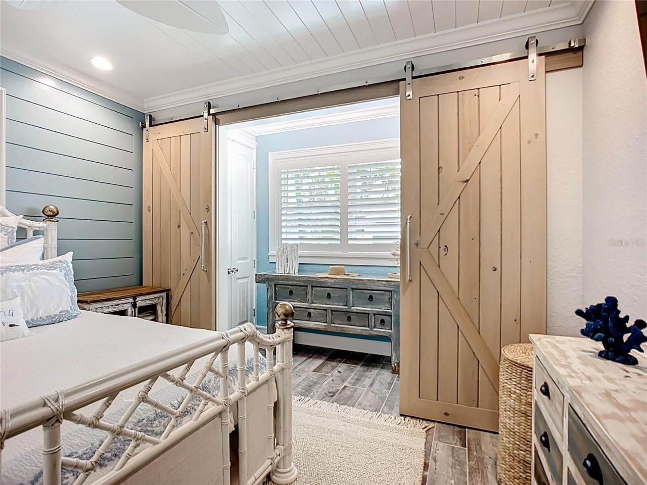 403 75th Street, Holmes Beach, FL 34217 Photo