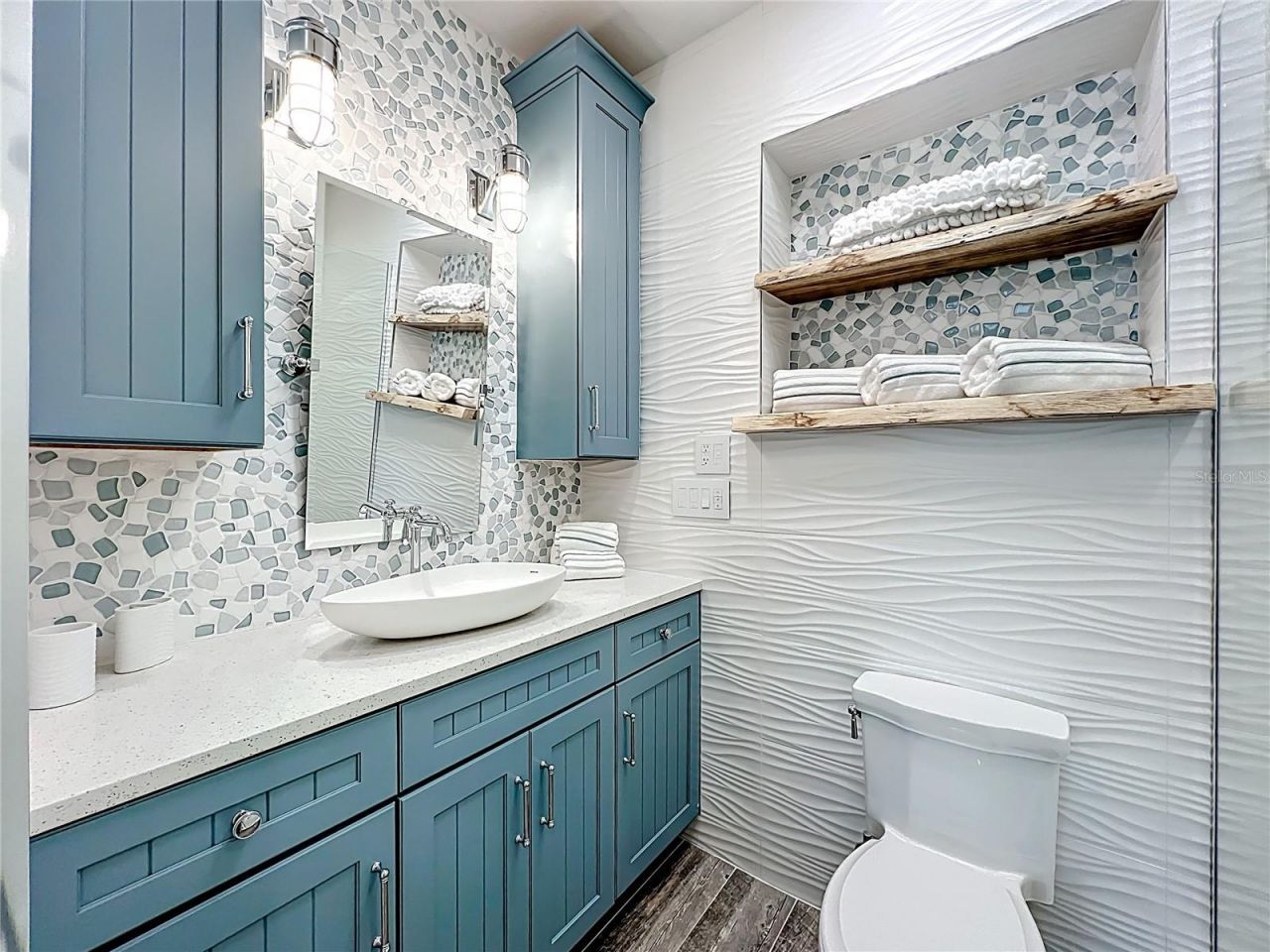 403 75th Street, Holmes Beach, FL 34217 Photo