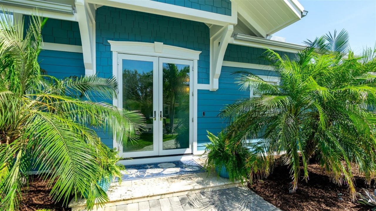 403 75th Street, Holmes Beach, FL 34217 Photo