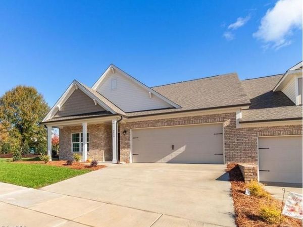 3607 Townland Circle, Clemmons, NC 27012