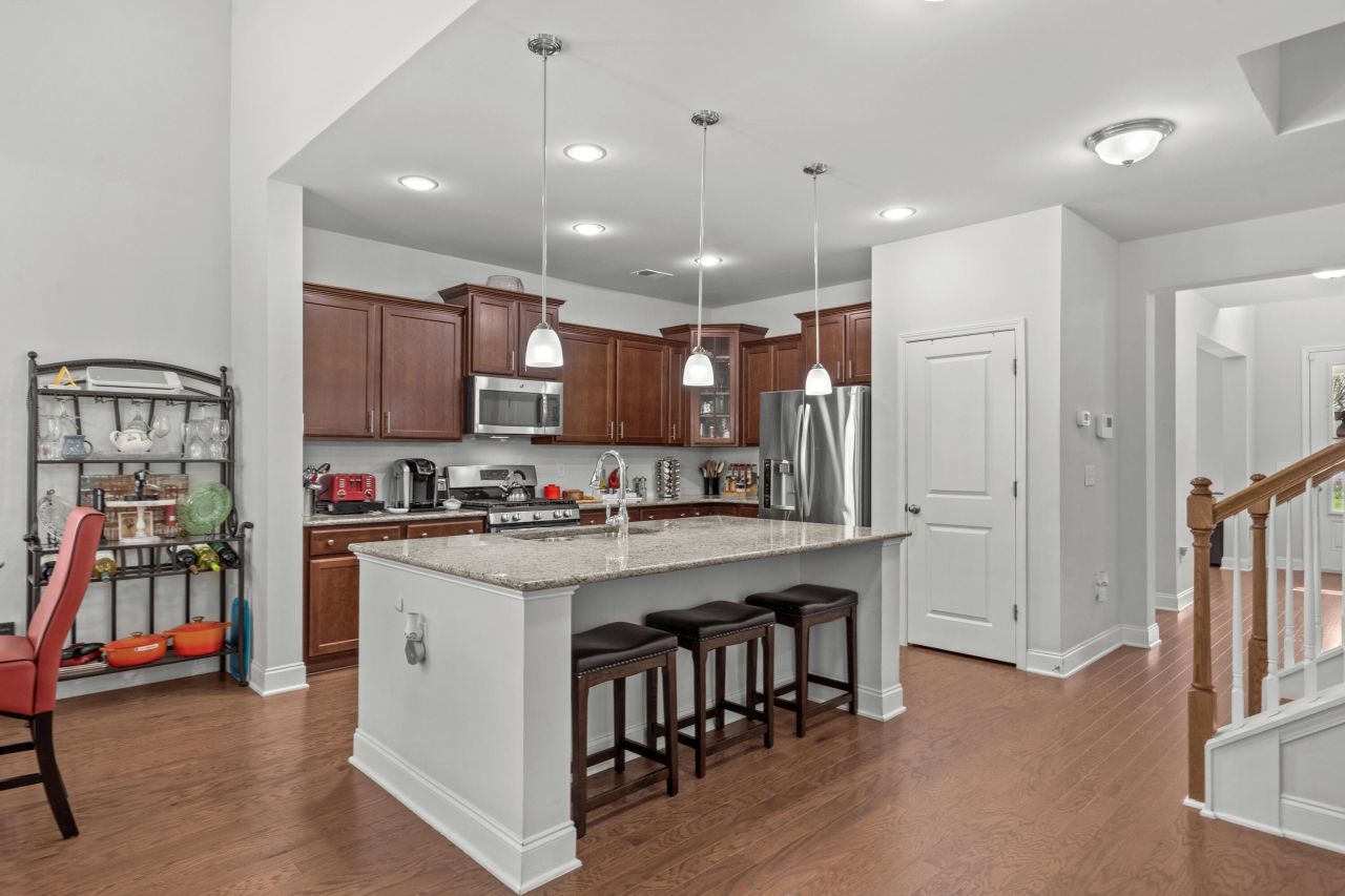 4246 Livorn Loop Photo 15