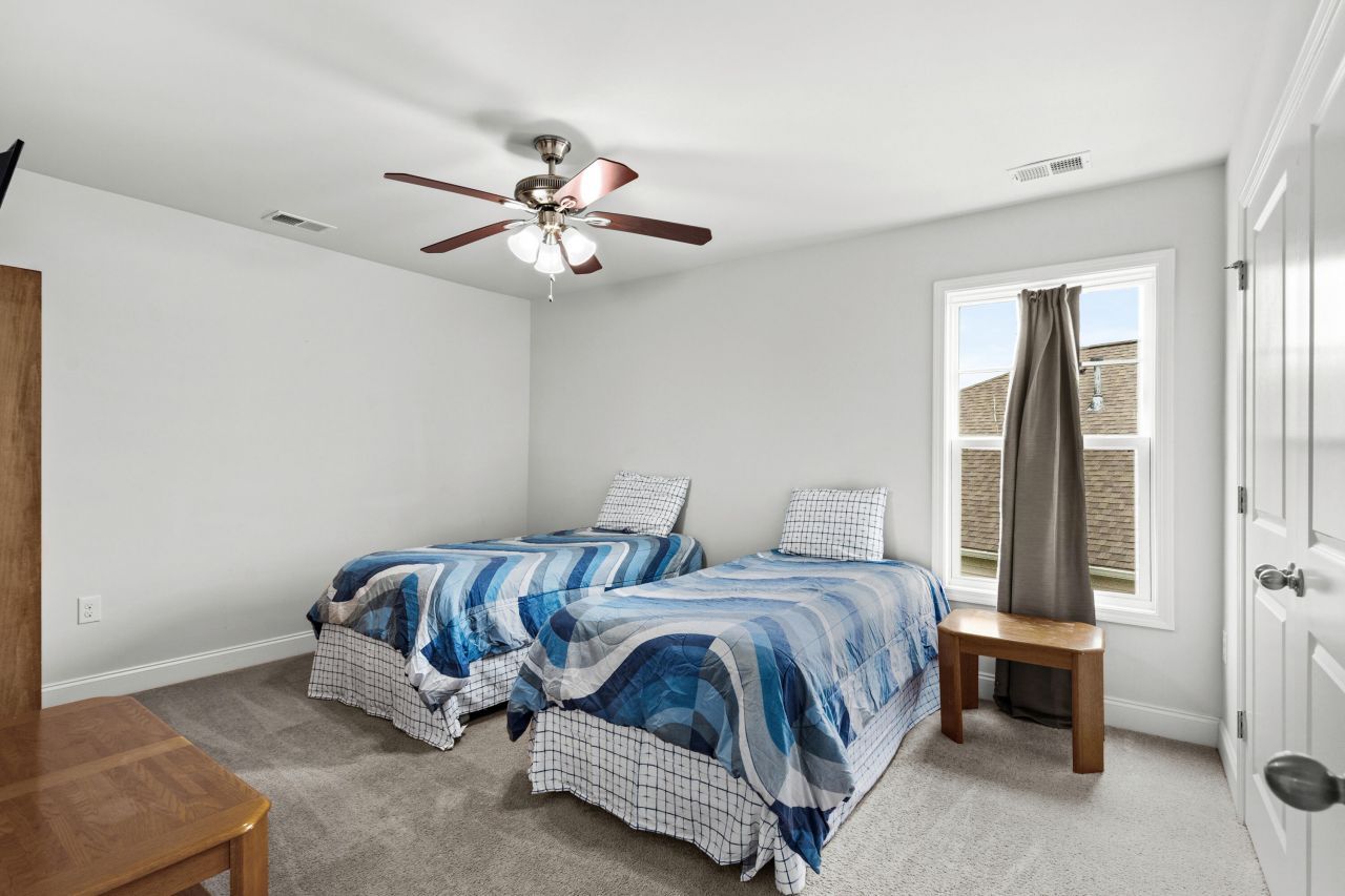 4246 Livorn Loop Photo 37