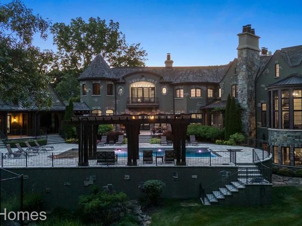 26565 SCENIC, Franklin Vlg, MI 48025