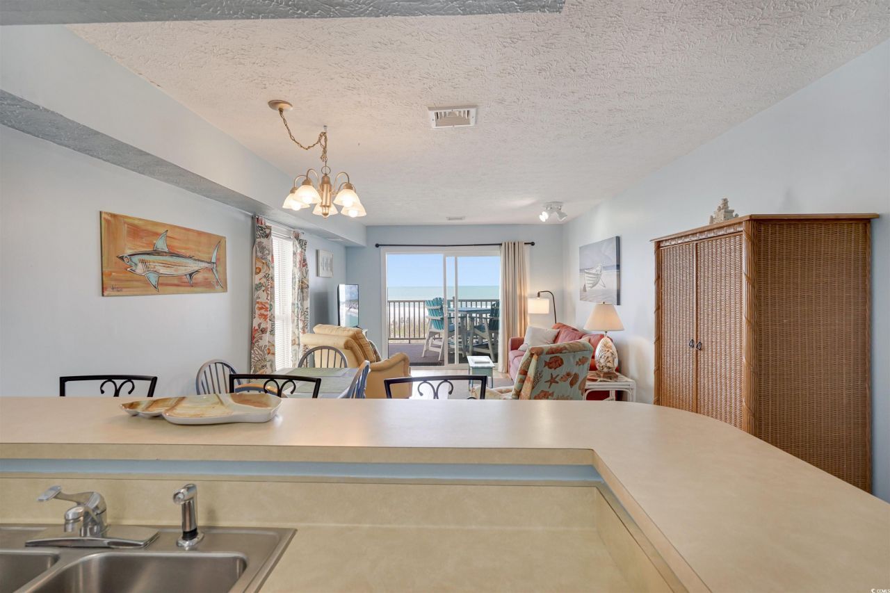 126 N Waccamaw Dr. Photo 6