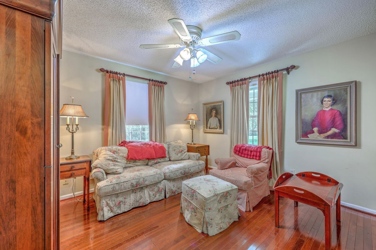 4942 Storage Road Photo 14