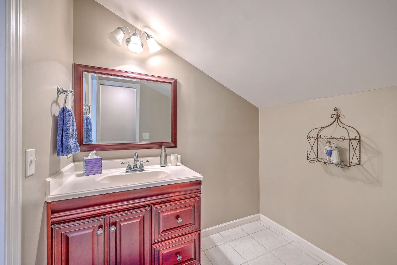 4942 Storage Road Photo 19