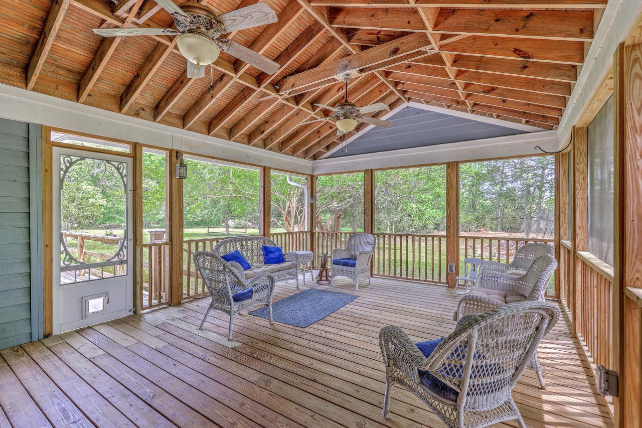 4942 Storage Road Photo 23