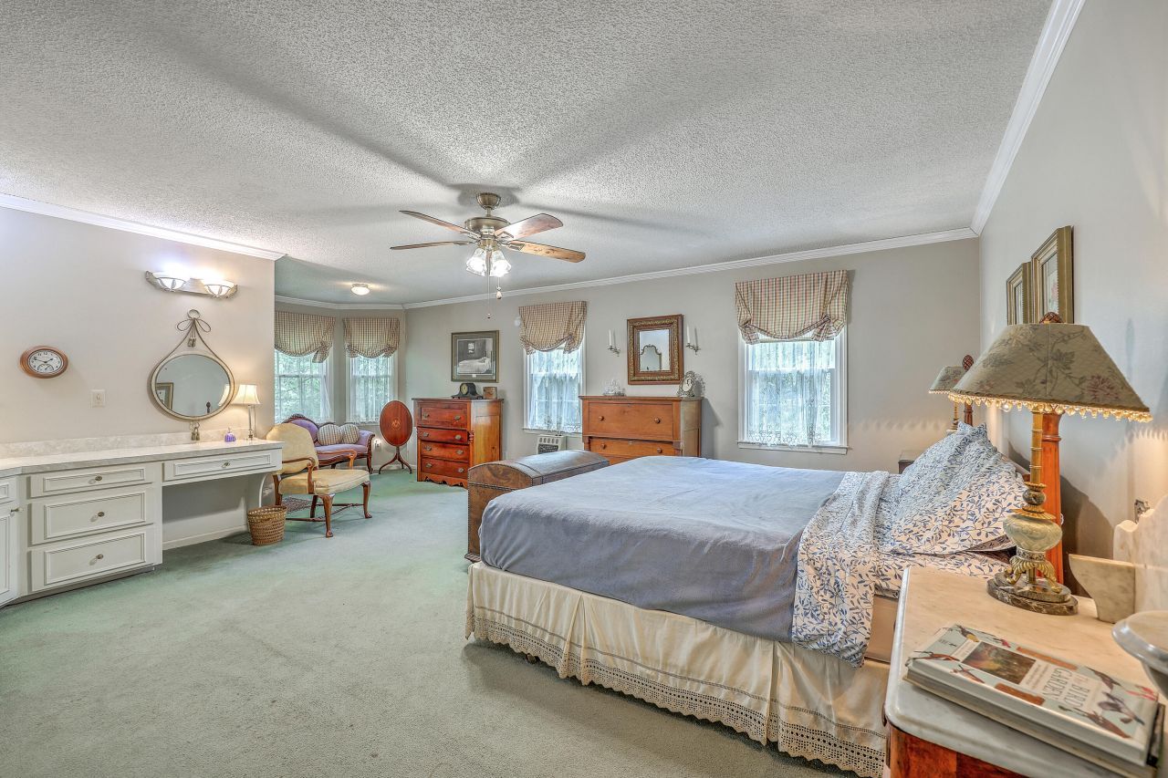 4942 Storage Road Photo 8