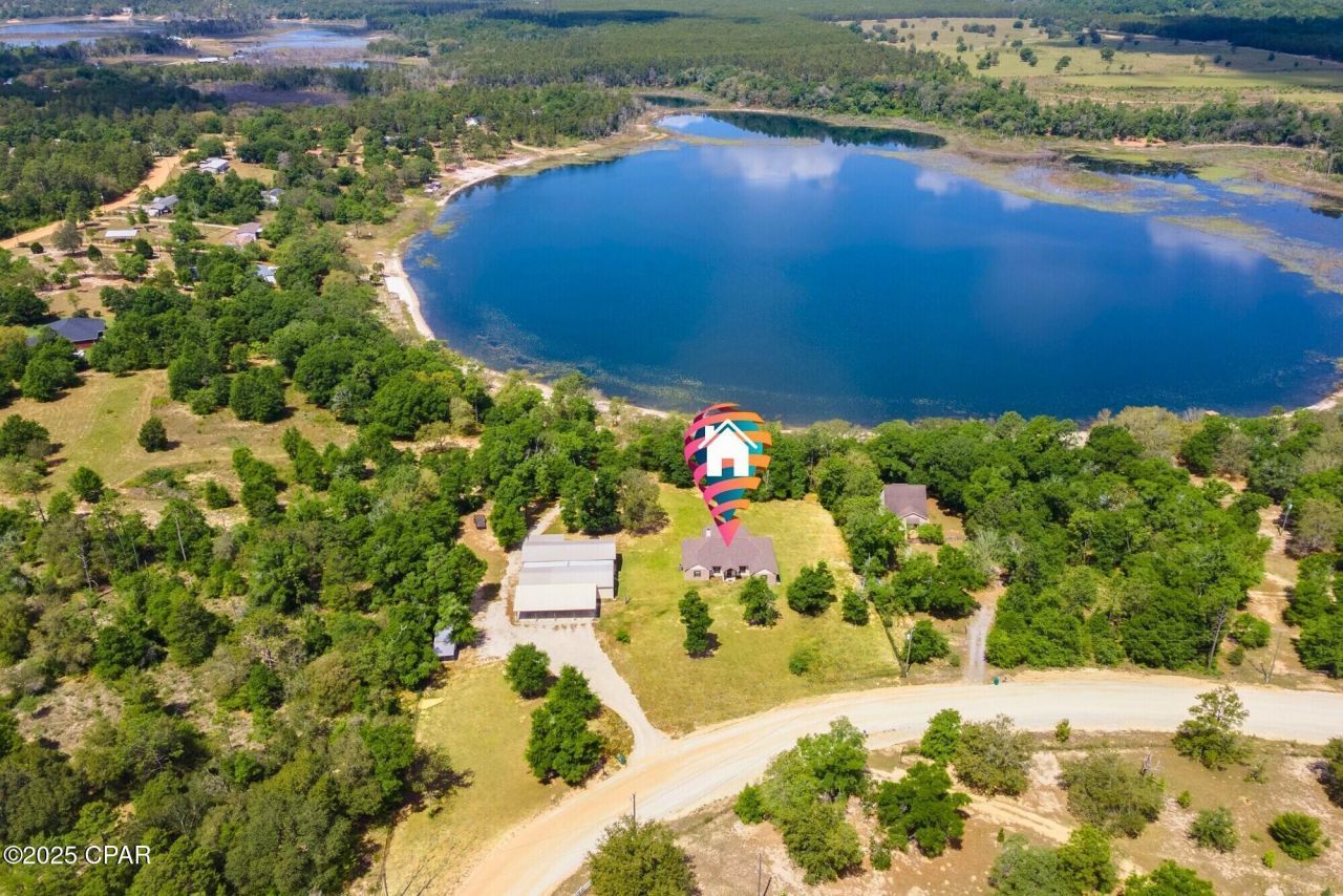 2789 Summer Drive, Chipley, FL 32428 Main Photo