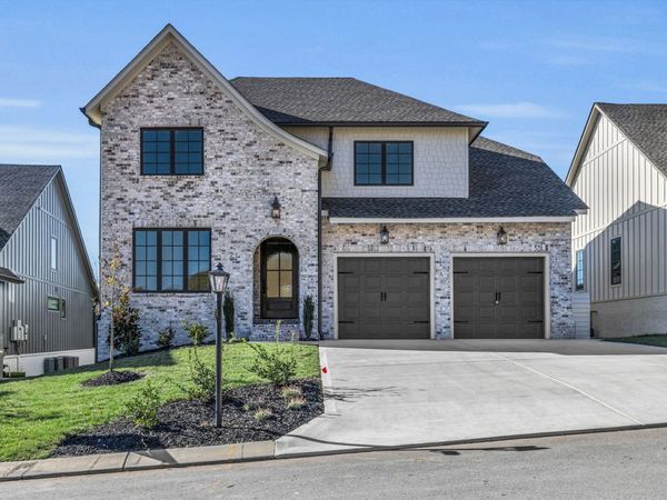 1373 London Woods Way, Apison, TN 37302