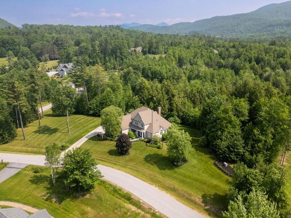 127 Wynnridge Drive, Rutland Town, VT 05701