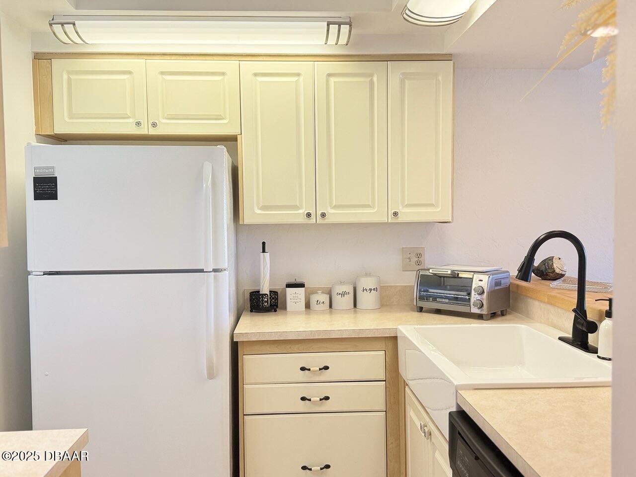 460 Bouchelle Drive, Unit 104, New Smyrna Beach, FL 32169 Photo