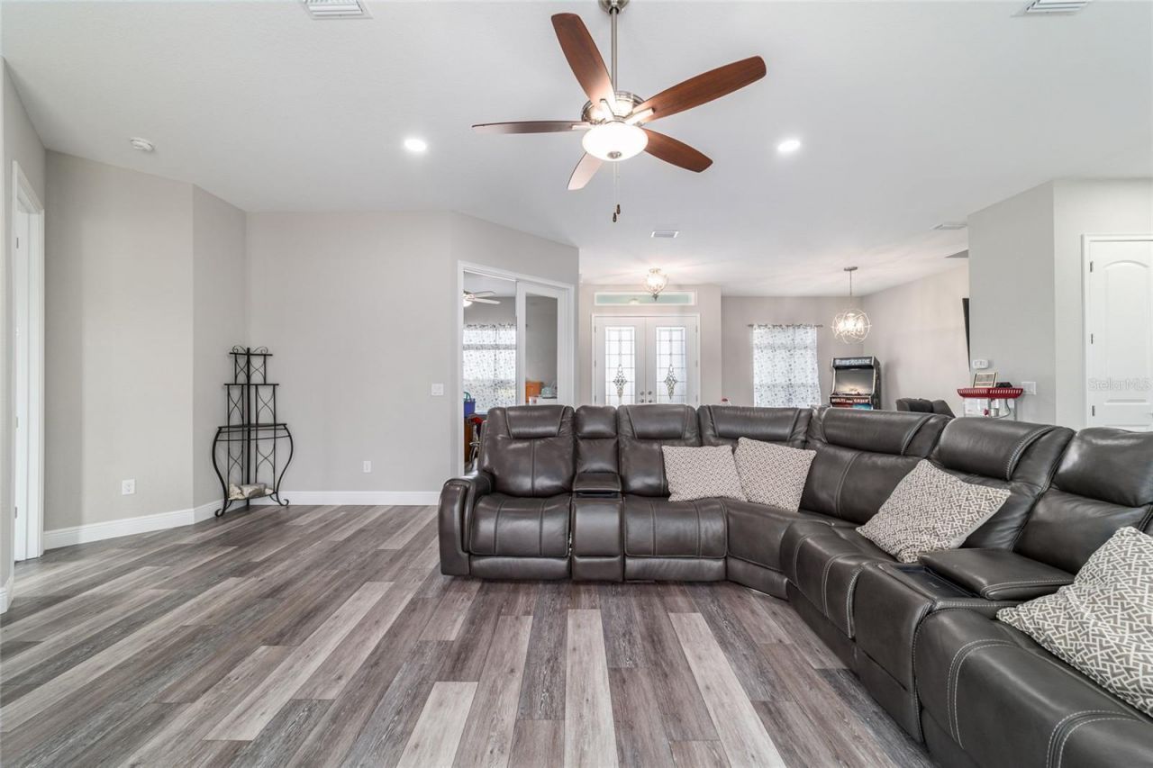 5489 Nantahala Lane, Lady Lake, FL 32159 Photo