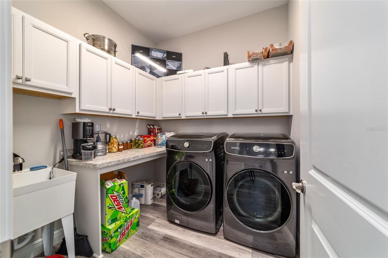 5489 Nantahala Lane, Lady Lake, FL 32159 Photo